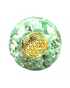 Esfera de orgón Aventurina verde en el interior con la flor de la vida